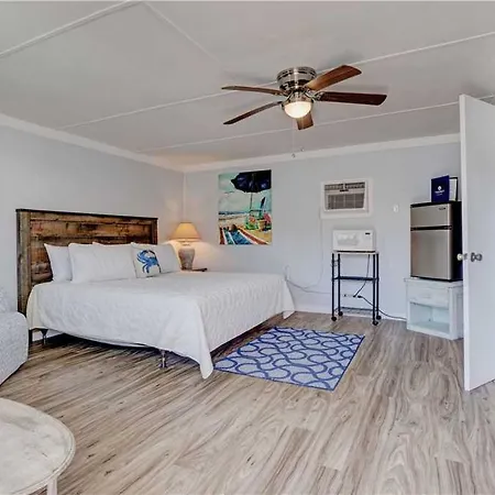 Unit 5 Loggerhead Inn